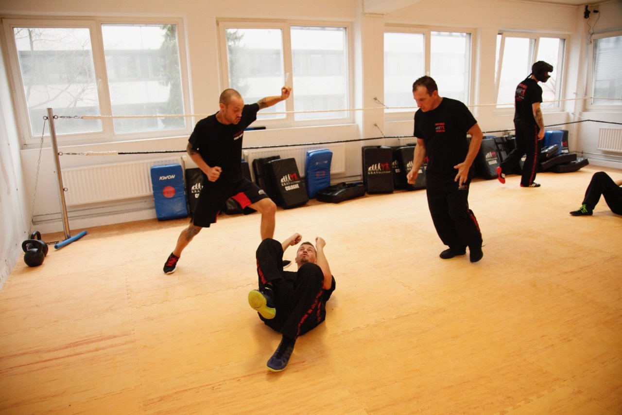 KRAVolution Krav Maga Ausbildung zum Instructor KRAVolution Krav Maga Ausbildung zum Instructor